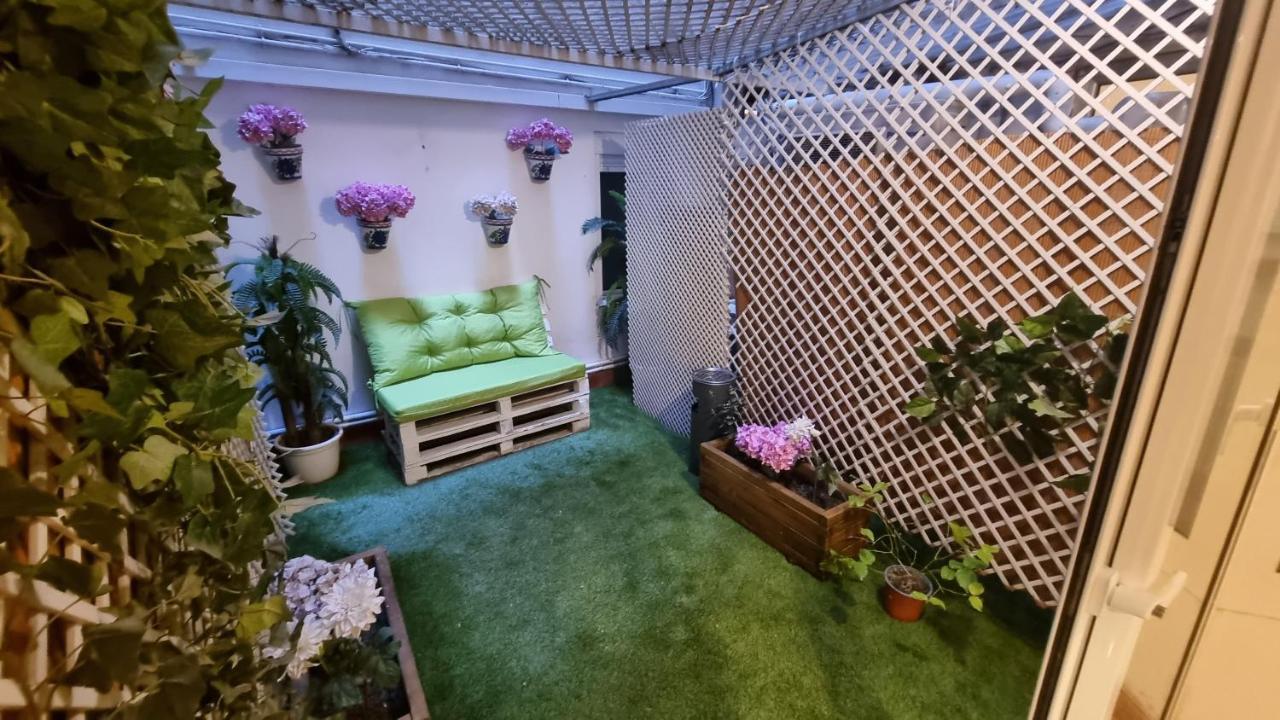 Hostal Rio De Castro Барселона Экстерьер фото