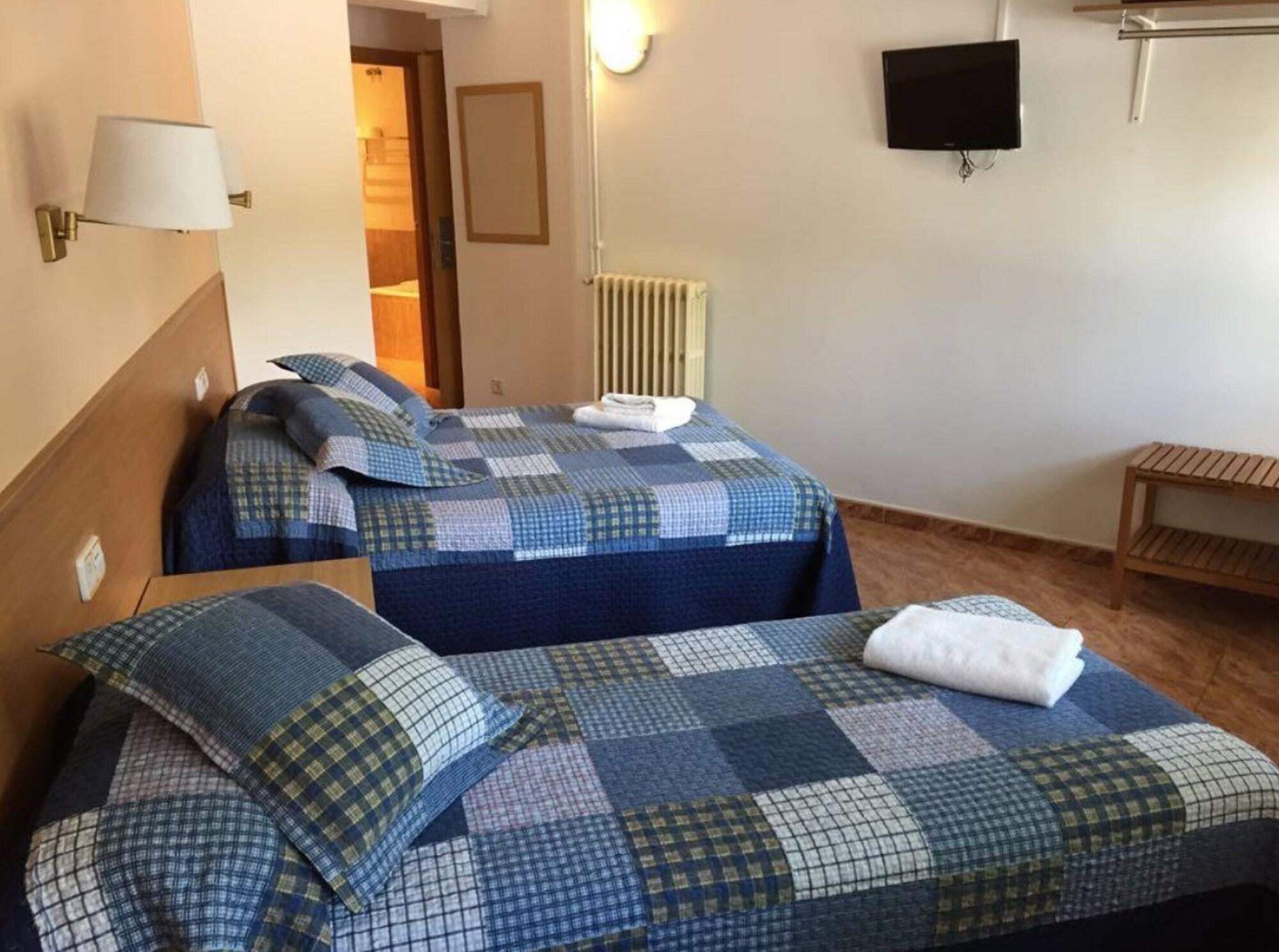 Hostal Rio De Castro Барселона Экстерьер фото